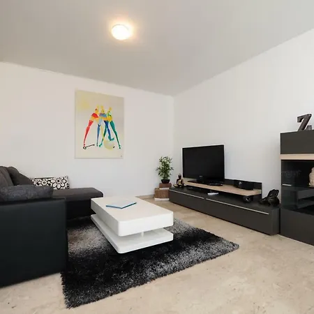 Apartment Mesdemoiselles - Five Stars Holiday House *